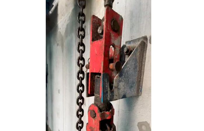 爬架電動葫蘆和智能控制系統結合使用有什么優勢